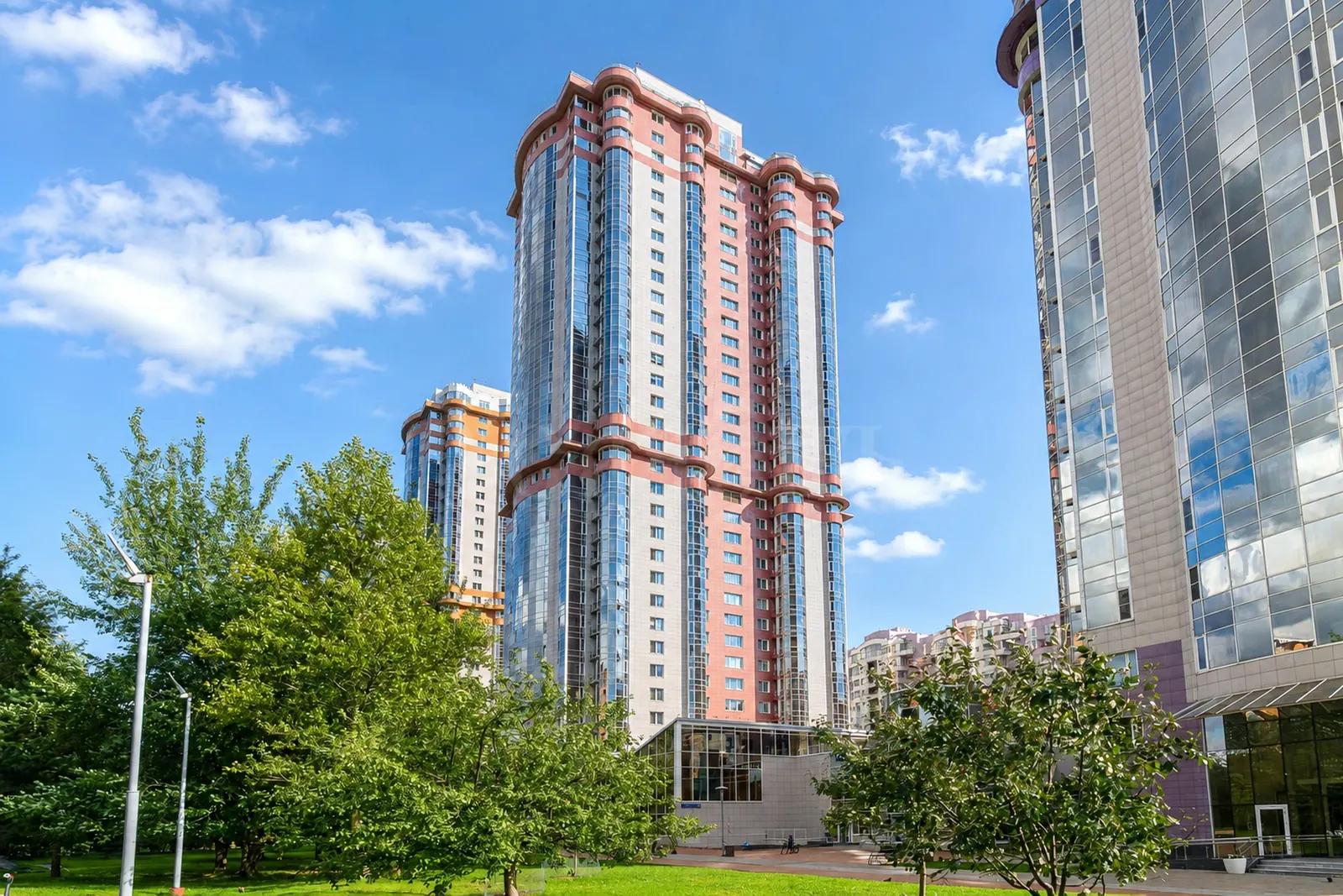 2-комнатная квартира 62,6 м² в ЖК «Миракс Парк»
