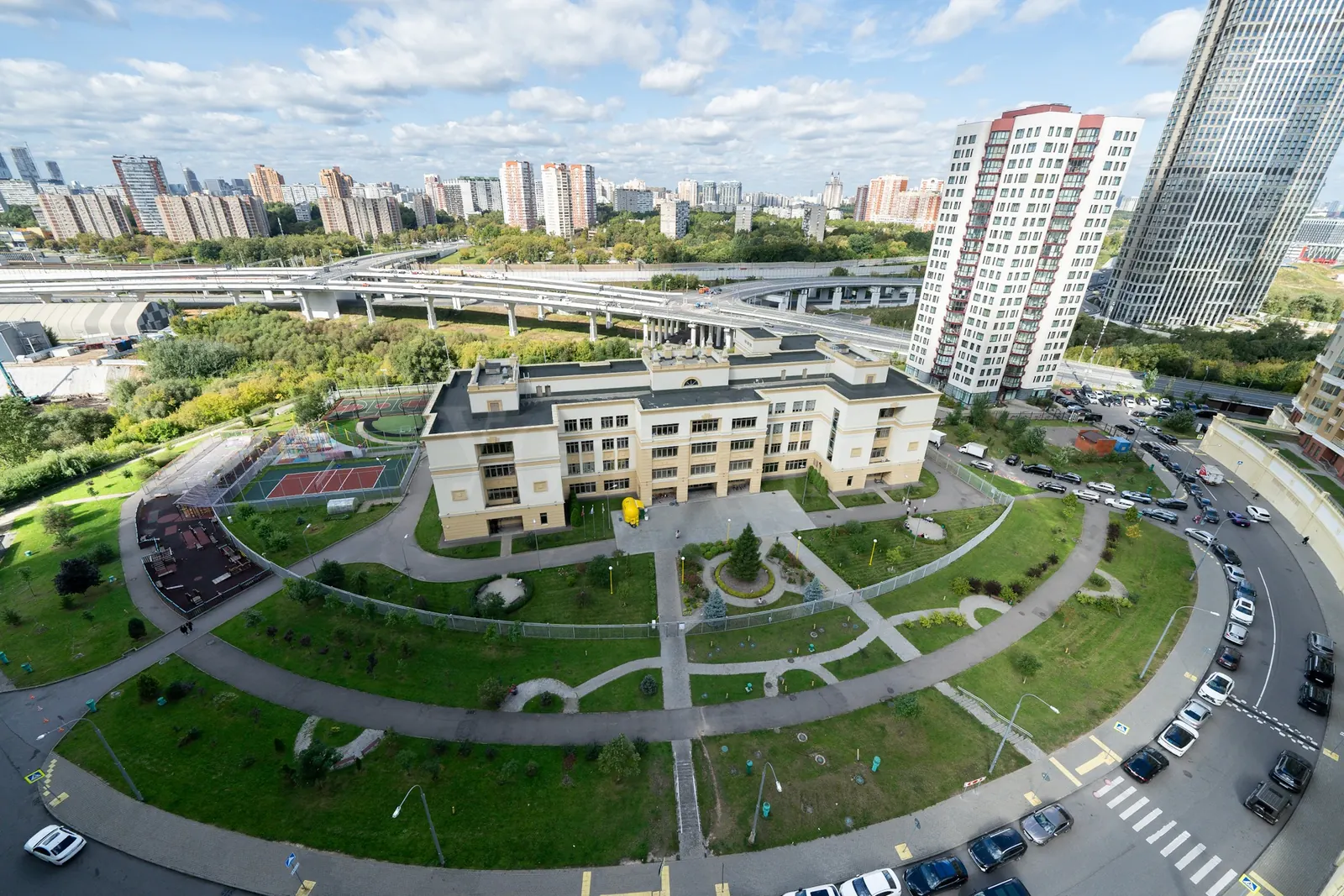 3-комнатная квартира 101,4 м² в ЖК «Мосфильмовский»