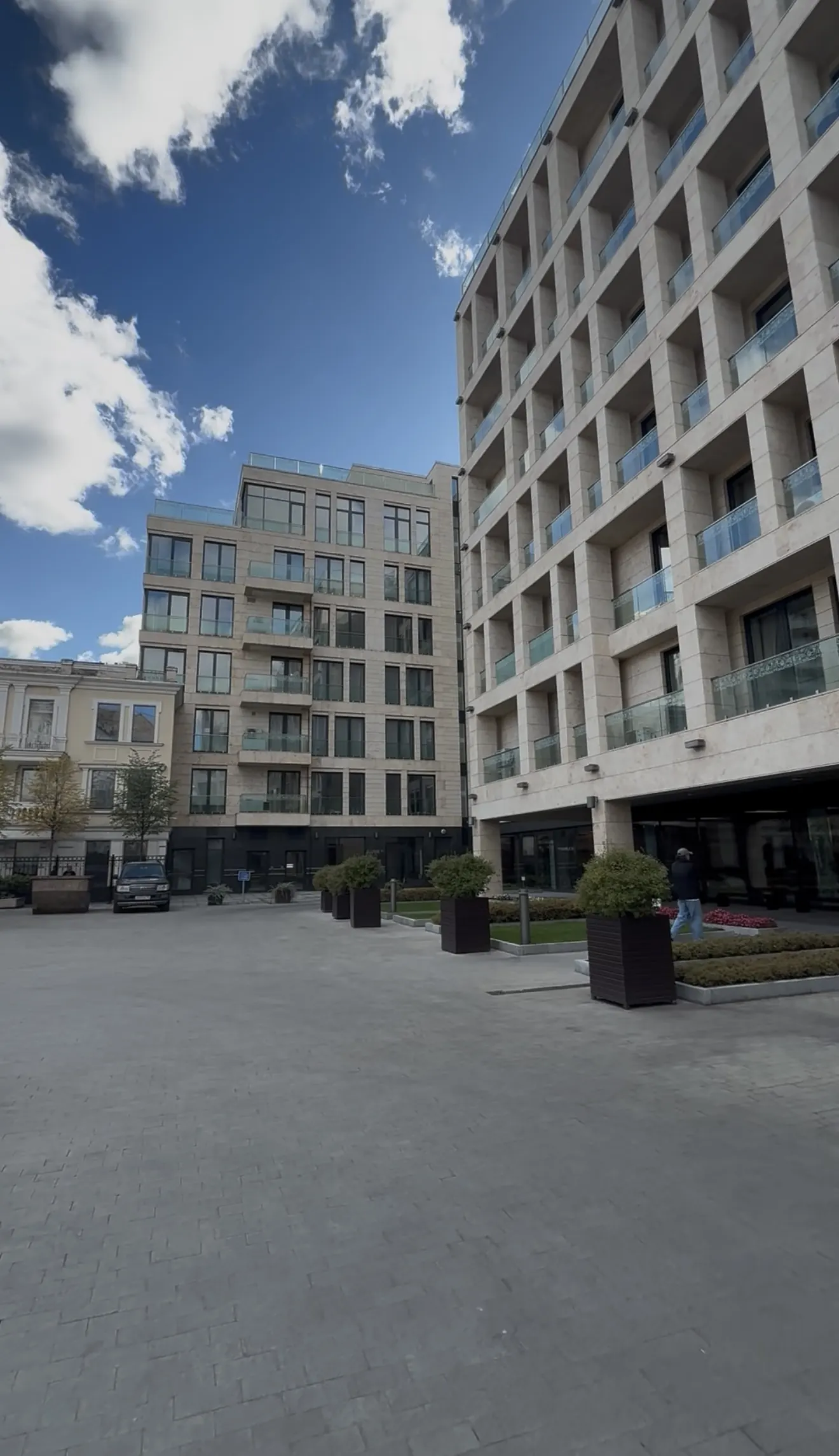 2-комнатная квартира 93,2 м² в ЖК «Smolensky De Luxe»