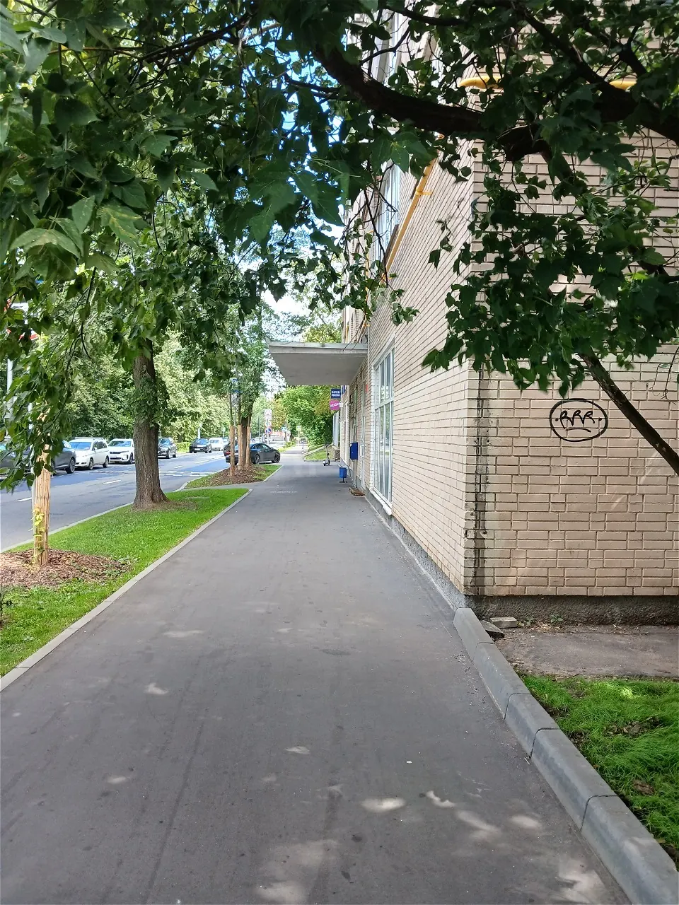 Коммерческое помещение 114 м²