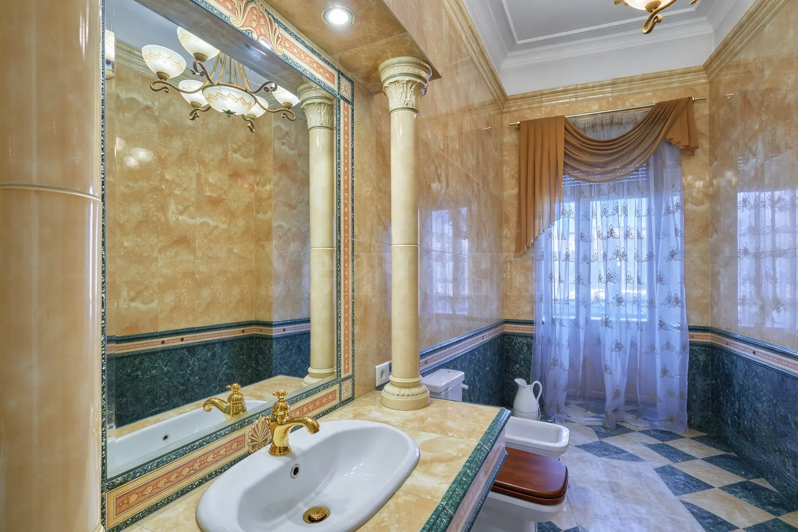 5-комнатная квартира 171,3 м²