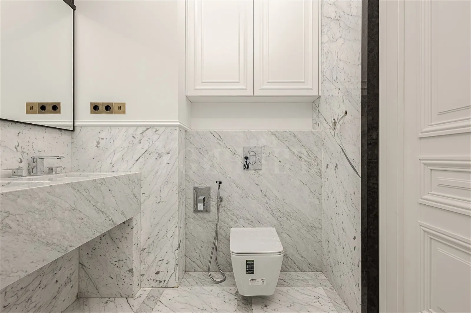 3-комнатная квартира 111,2 м² в ЖК «De Luxe квартал апартаментов Театральный Дом»