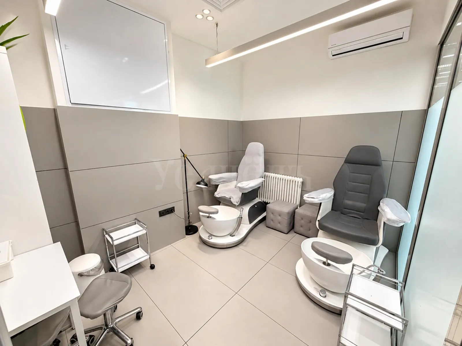 Коммерческое помещение 200 м²