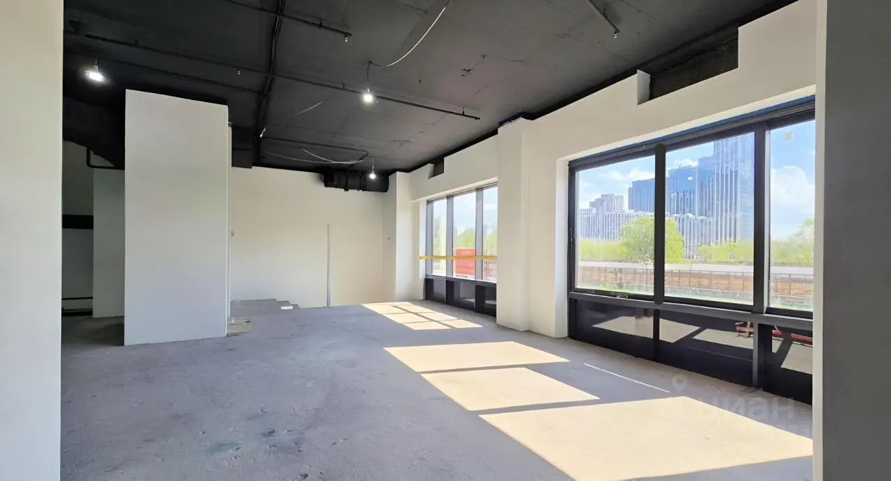 Коммерческое помещение 630 м² в ЖК «Сердце Столицы»