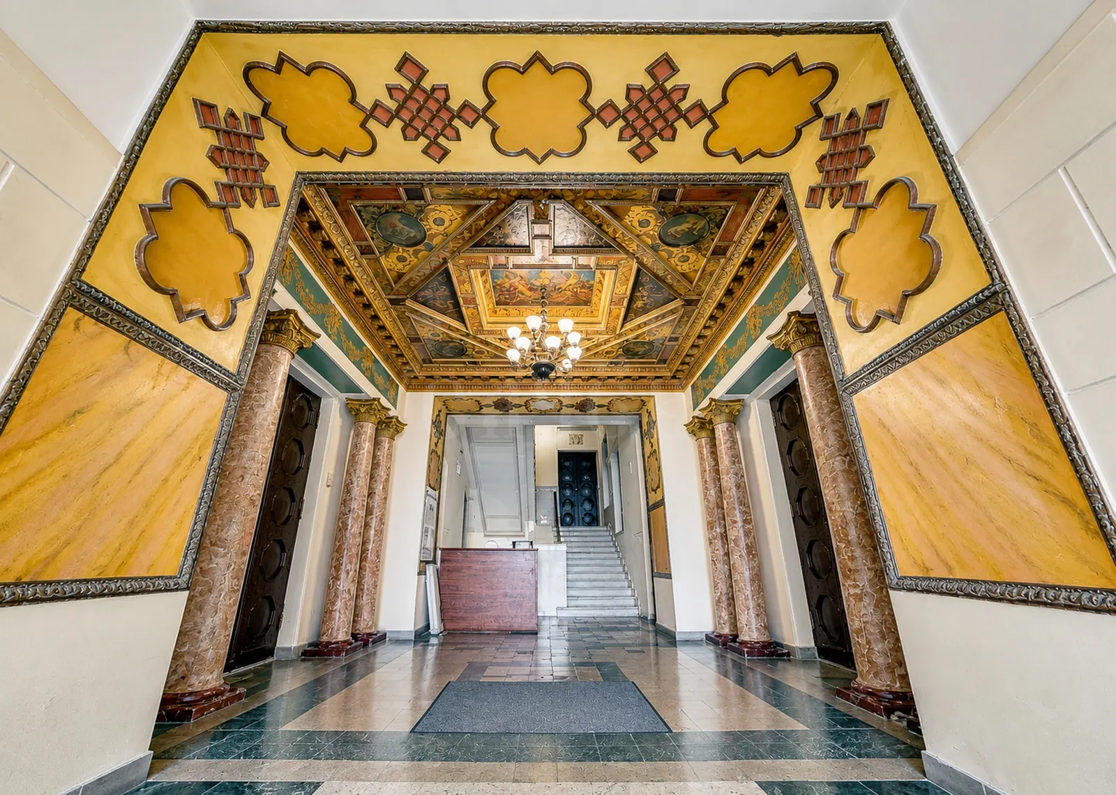 Квартира 247,7 м²