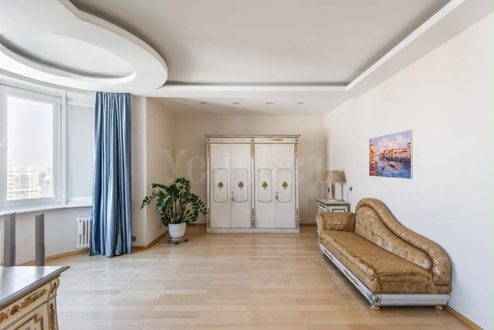 4-комнатная квартира 218,5 м² в ЖК «Квартал на Ленинском»