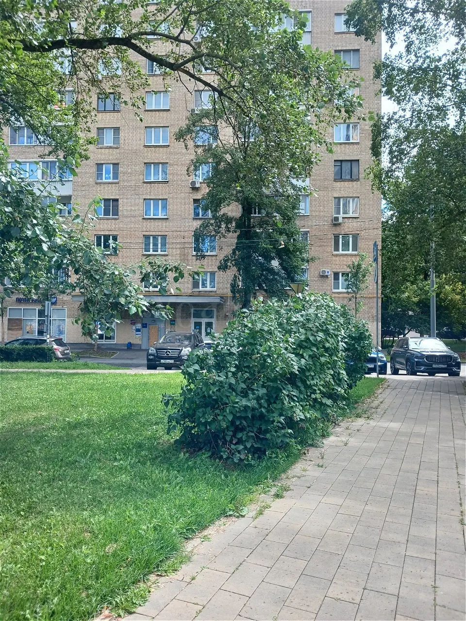 Коммерческое помещение 114 м²