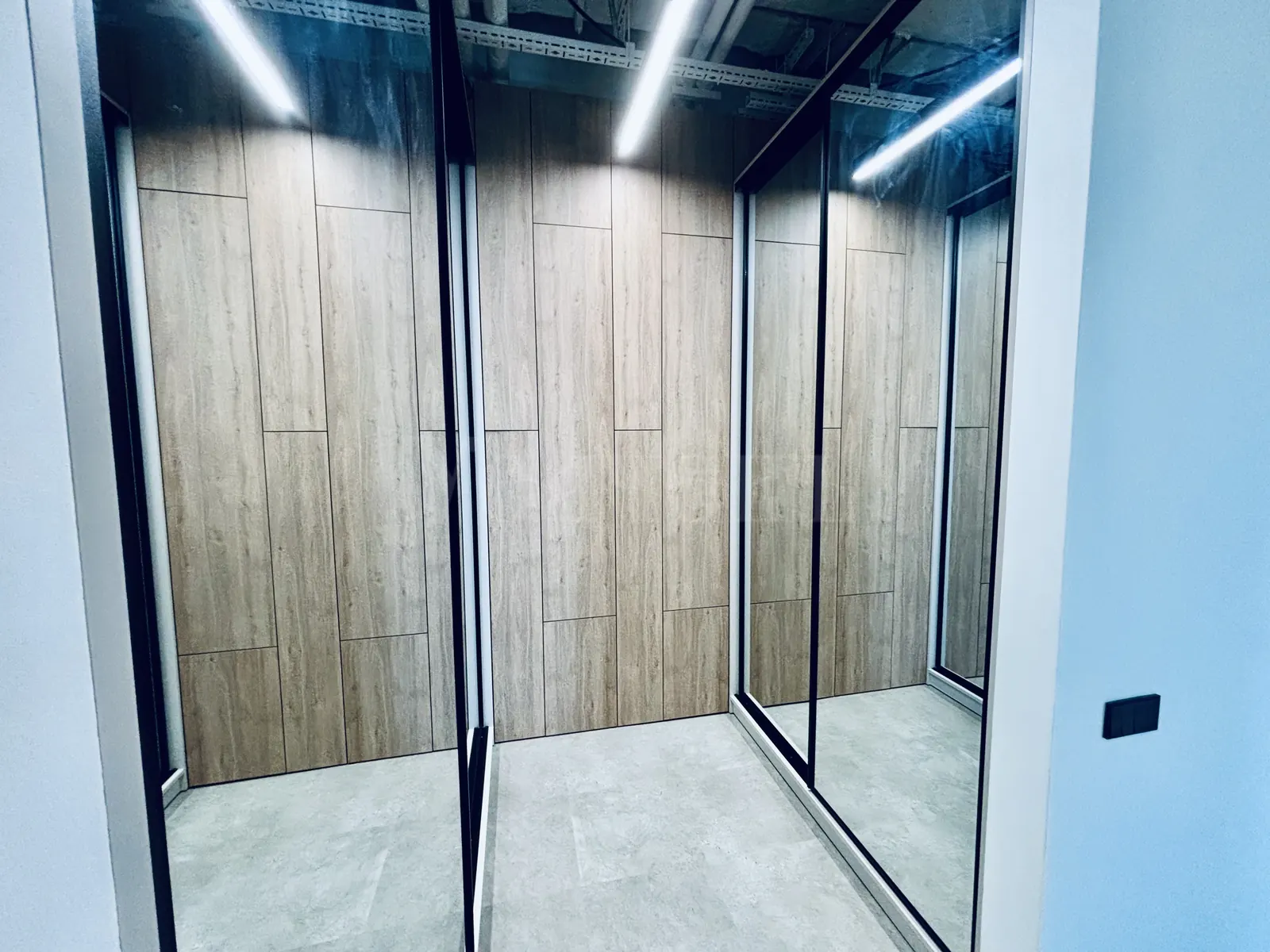 Коммерческое помещение 339,7 м² в ЖК «I-City»