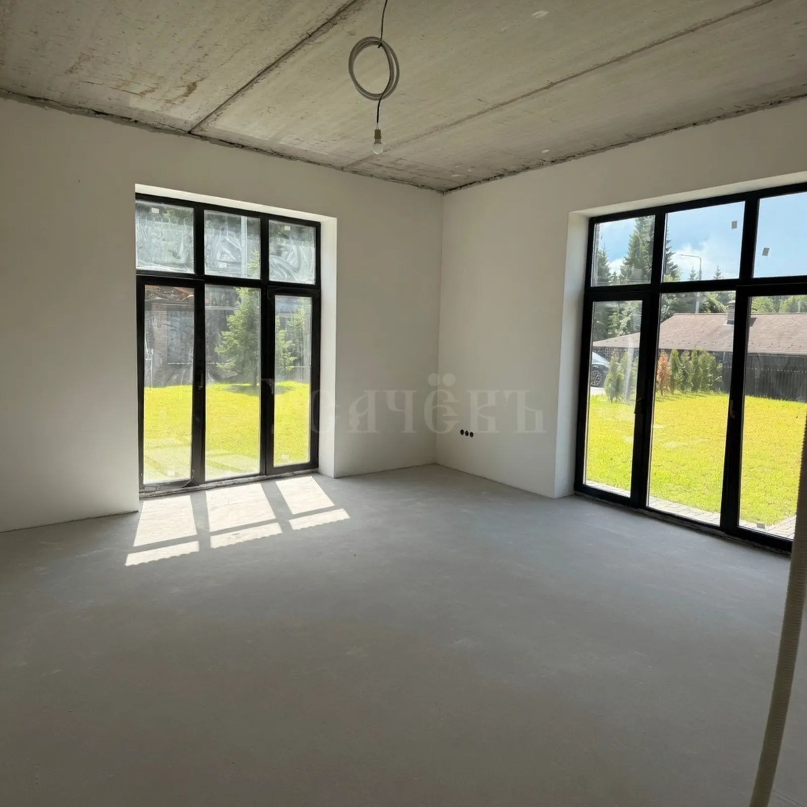 Загородный дом 330 м²