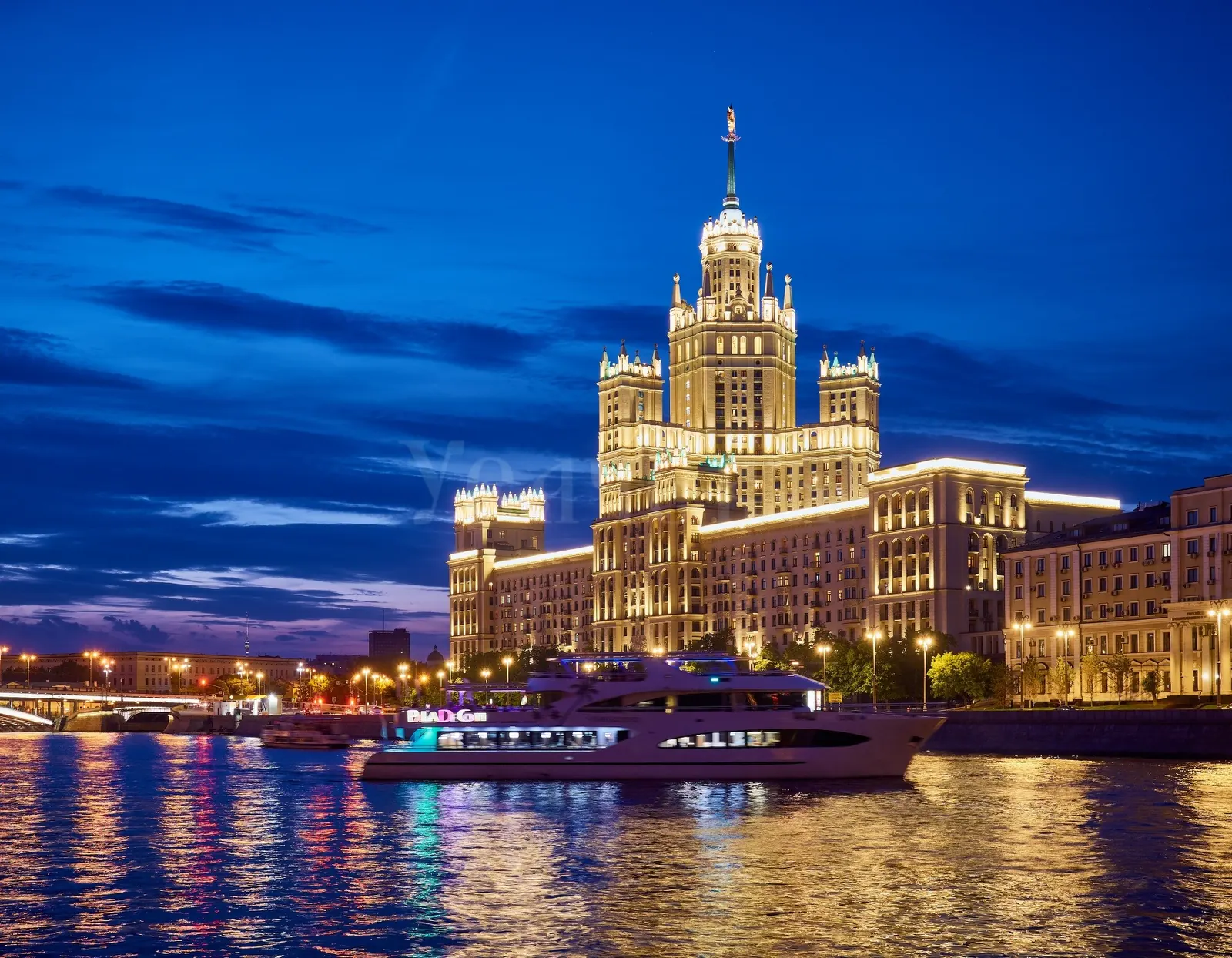 5-комнатная квартира 282,8 м² в ЖК «Симфония набережных»