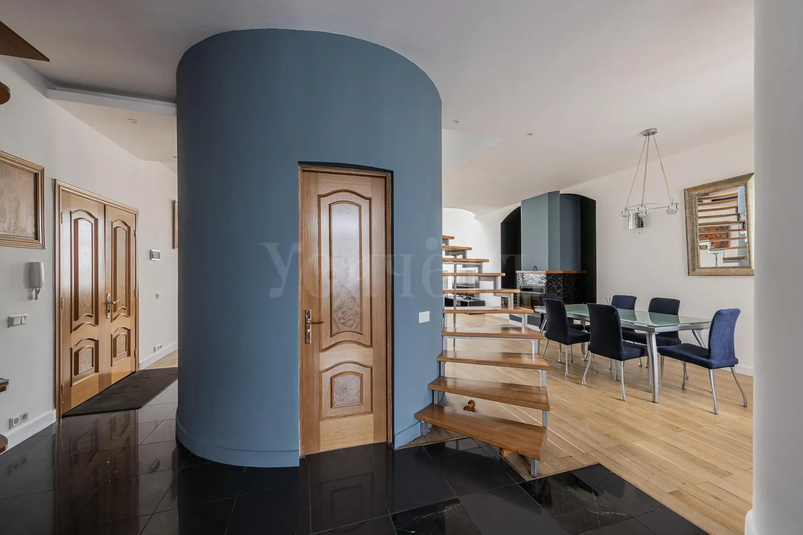 4-комнатная квартира 245,4 м² в районе Хамовники