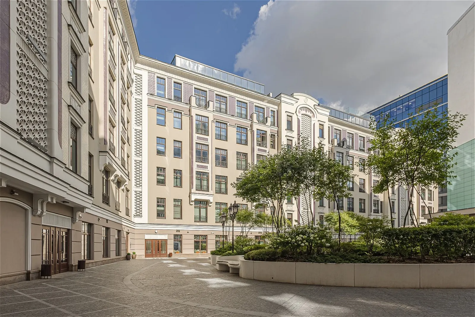 3-комнатная квартира 111,2 м² в ЖК «De Luxe квартал апартаментов Театральный Дом»