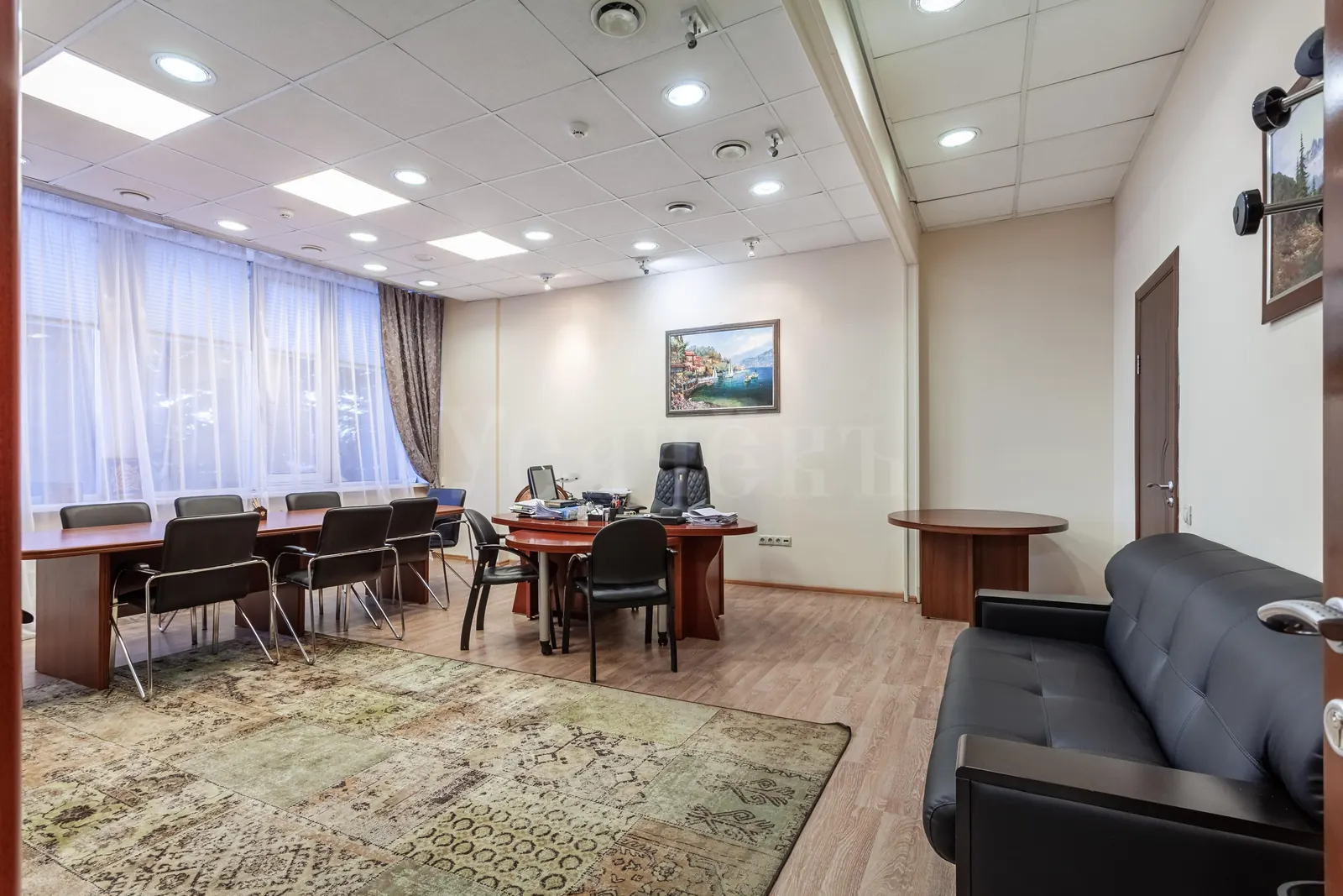Коммерческое помещение 4 549 м²
