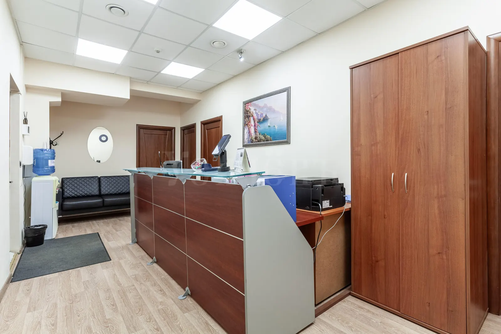 Коммерческое помещение 4 549 м²