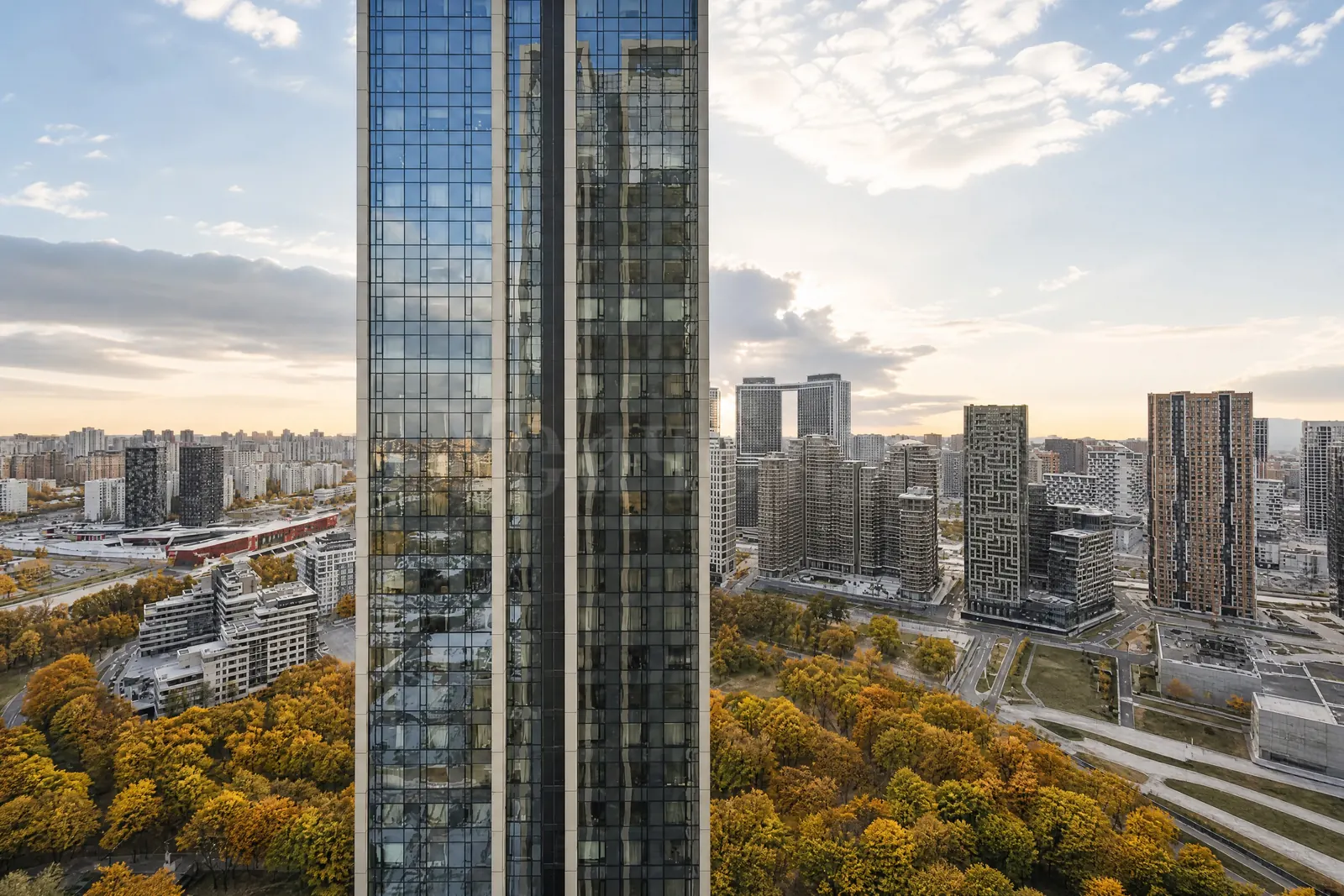 3-комнатная квартира 84 м² в ЖК «Небо — Небоскребы на Мичуринском, 56»