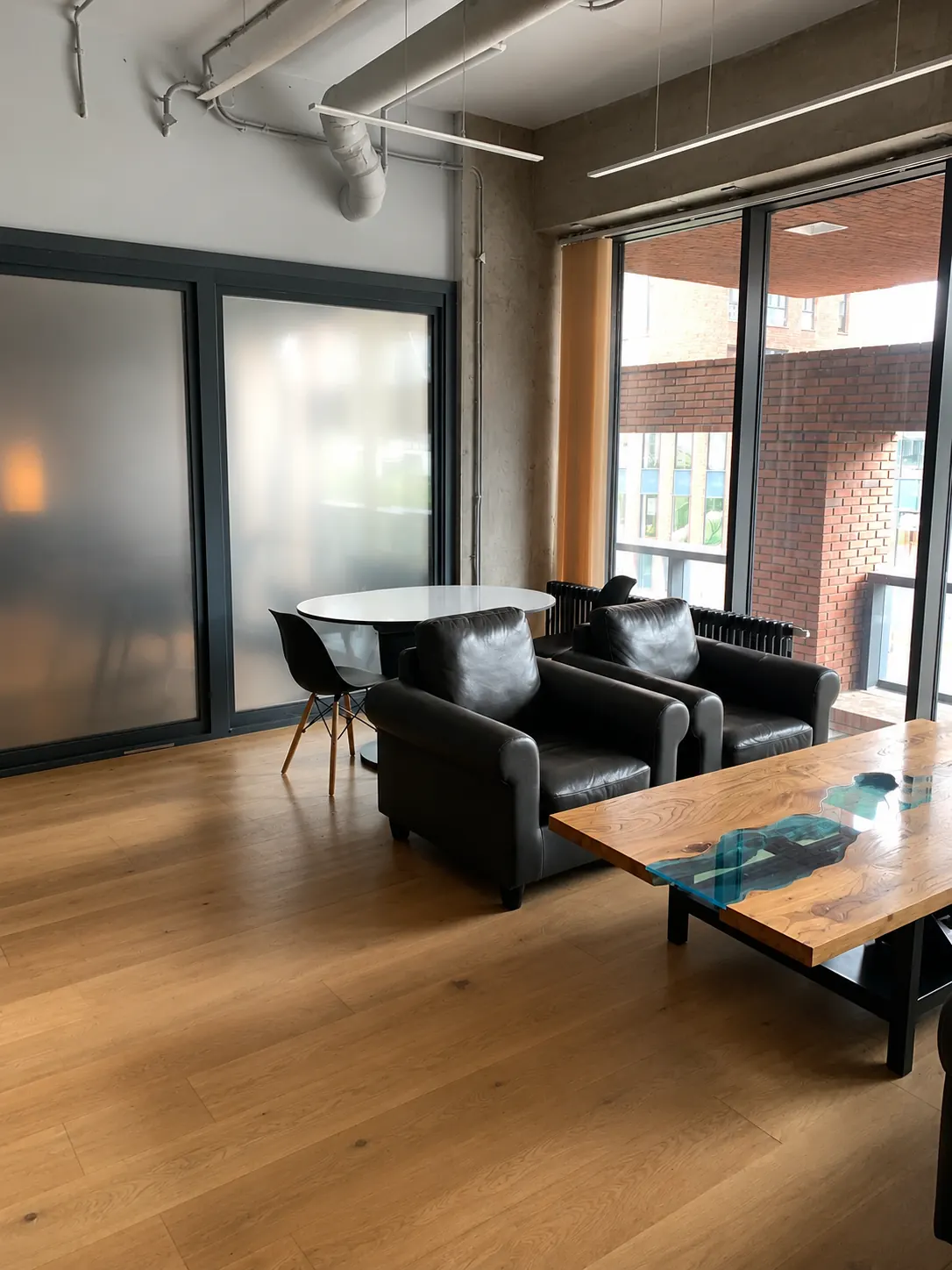 Коммерческое помещение 220 м² в ЖК «Садовые кварталы»