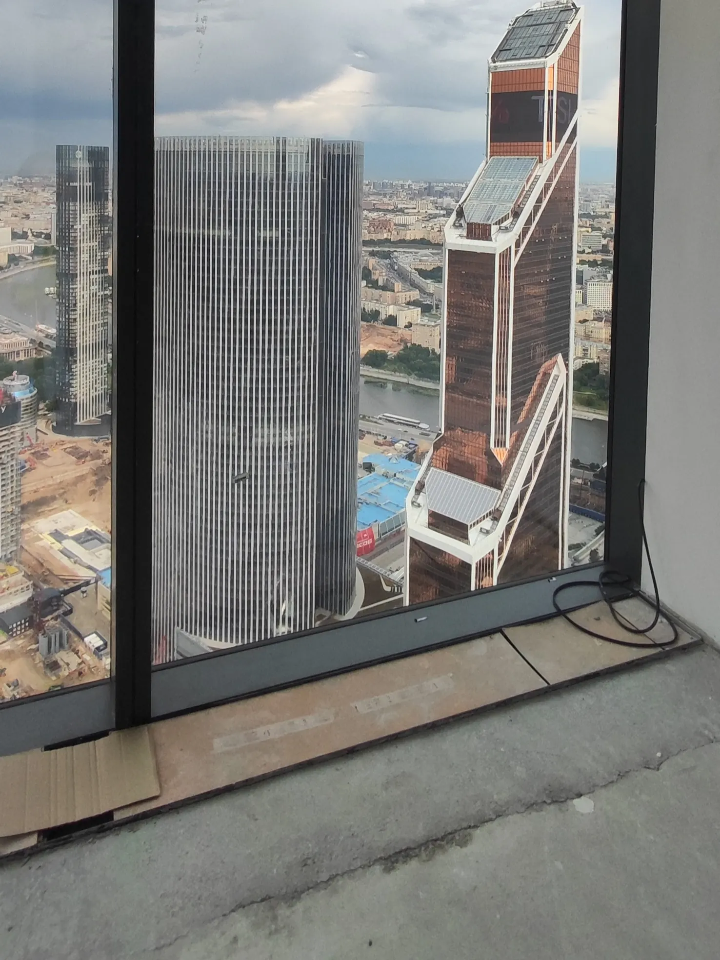 3-комнатная квартира 146 м² в ЖК «NEVA TOWERS»