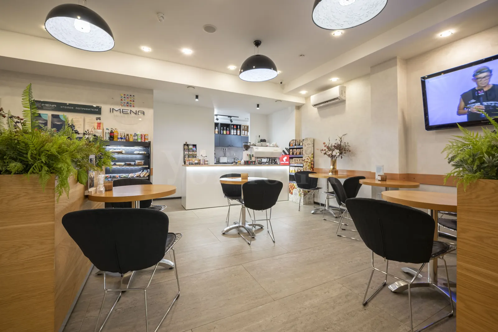 Коммерческое помещение 490 м²