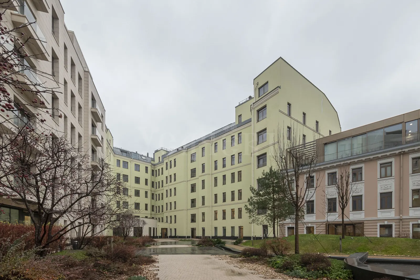 3-комнатная квартира 169,8 м² в ЖК «Полянка/44»