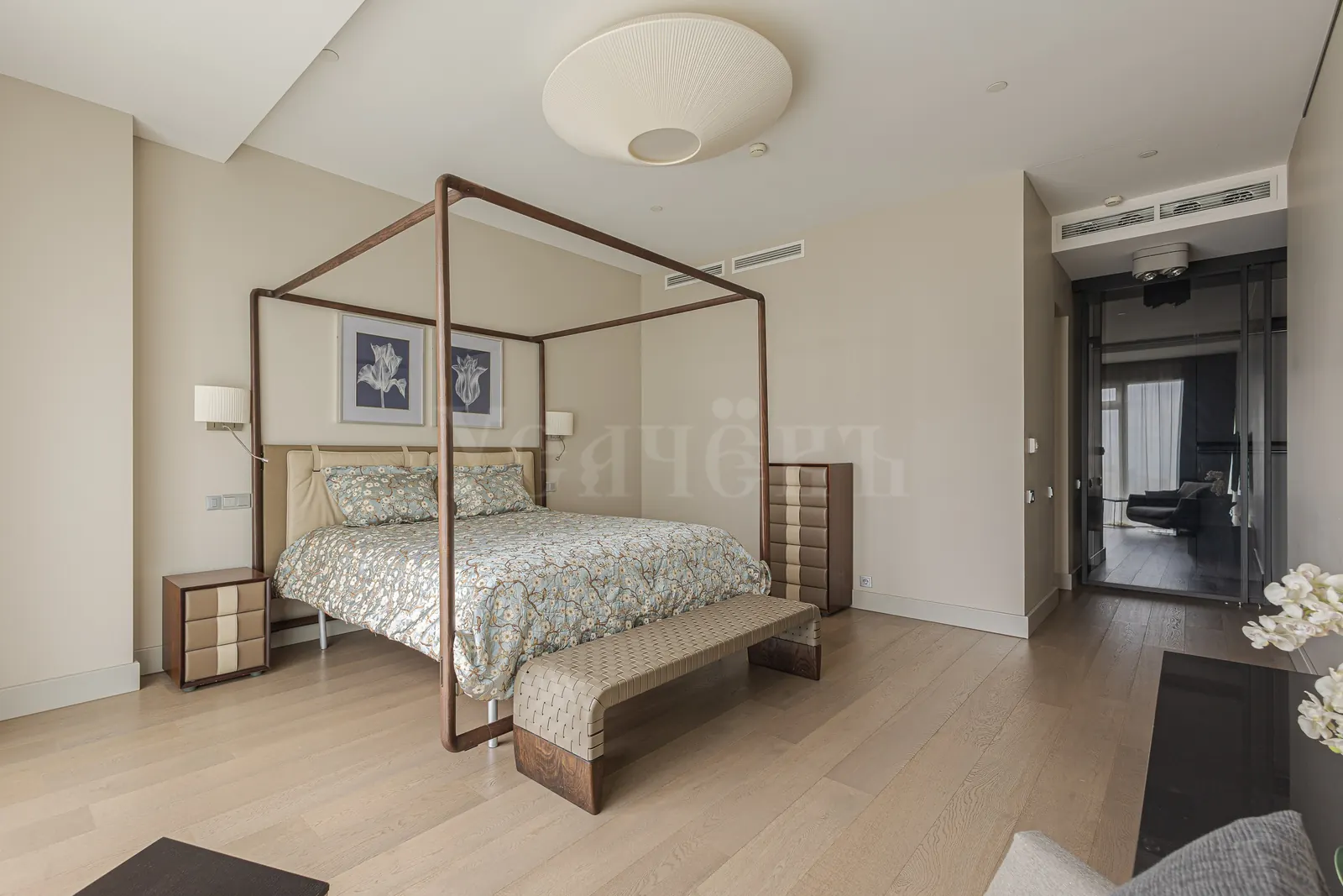 3-комнатная квартира 187,5 м² в ЖК «Город Столиц»