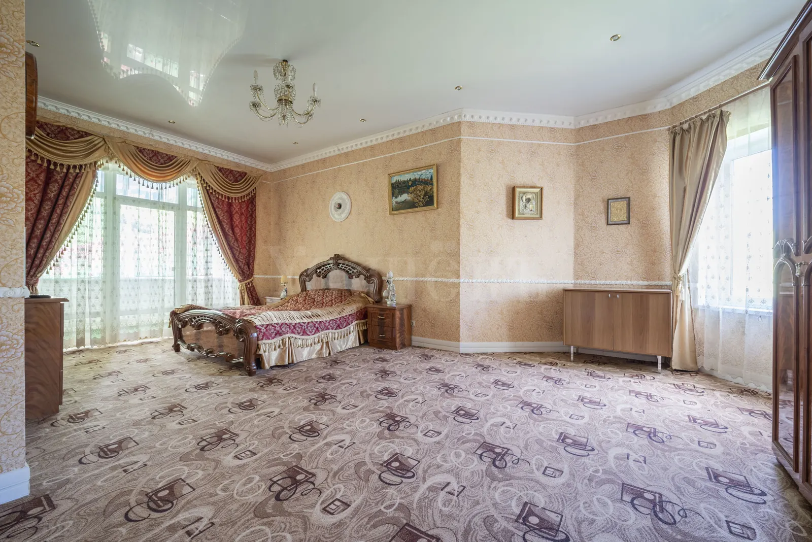 Загородный дом 429 м²