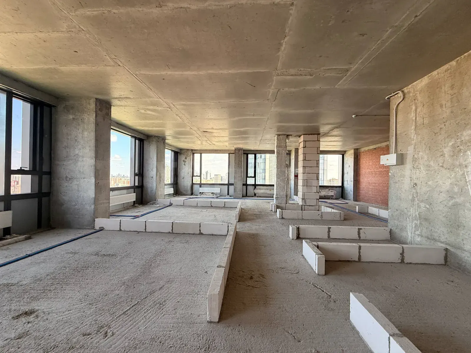 4-комнатная квартира 136 м² в ЖК «Небо — Небоскребы на Мичуринском, 56»