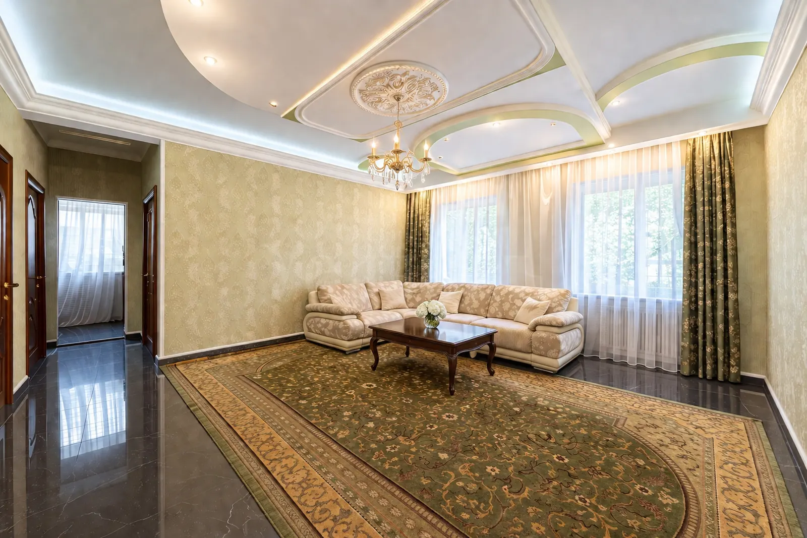 Загородный дом 970 м²