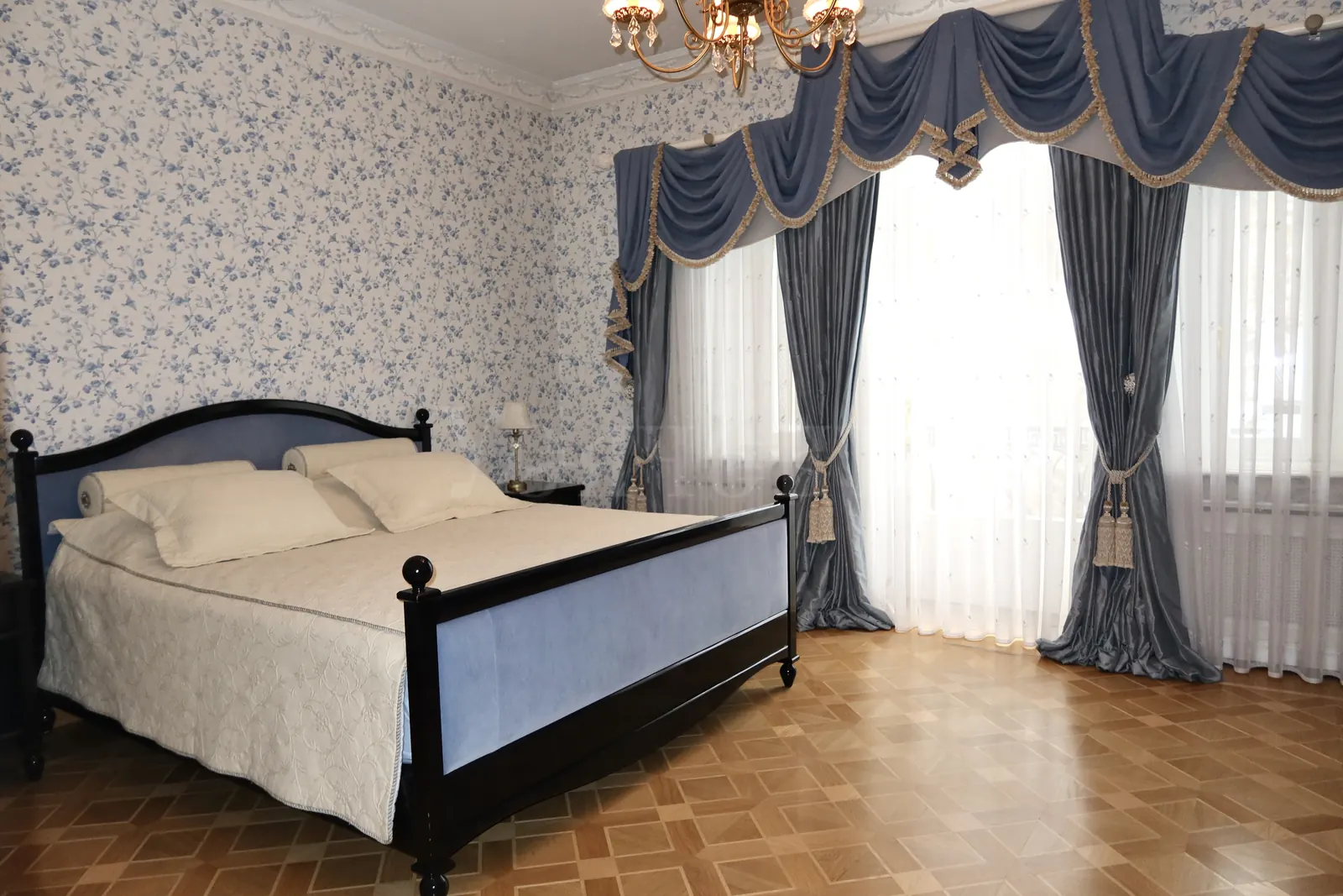 Загородный дом 2 000 м² в районе Истра г