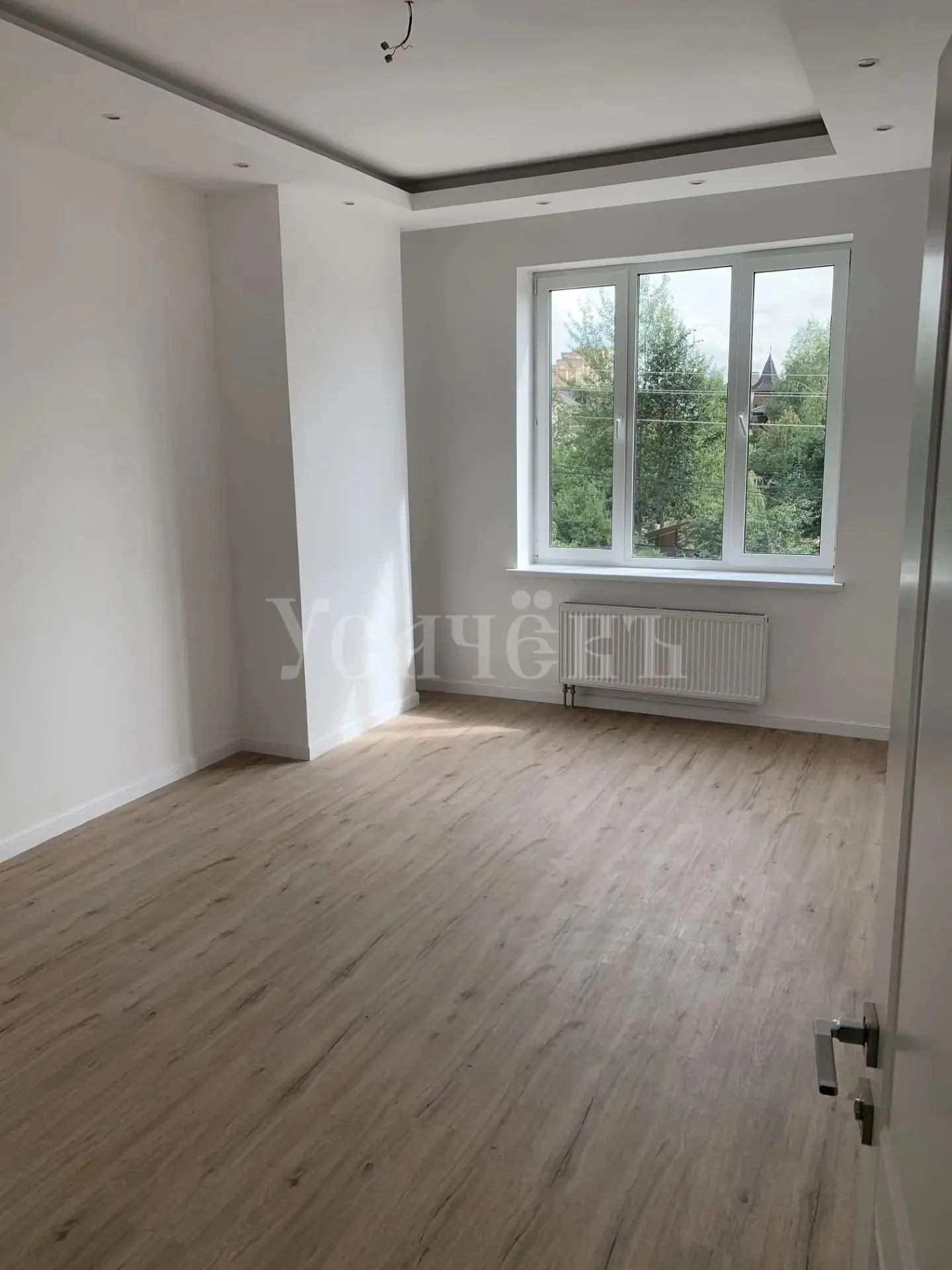Загородный дом 552 м²