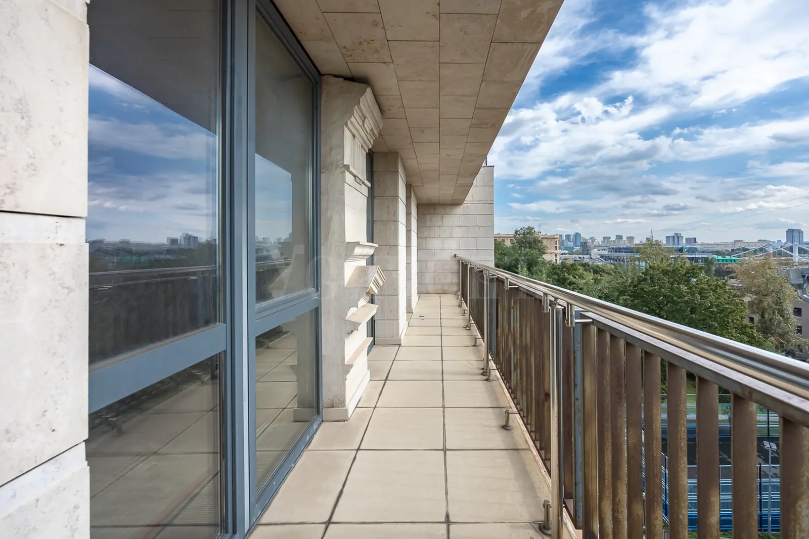 5-комнатная квартира 347,5 м² в ЖК «Особняк в Хилковом переулке»
