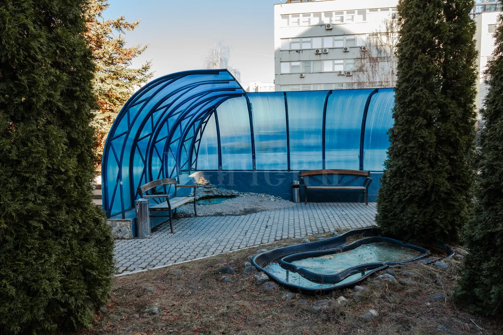 Коммерческое помещение 4 548 м²