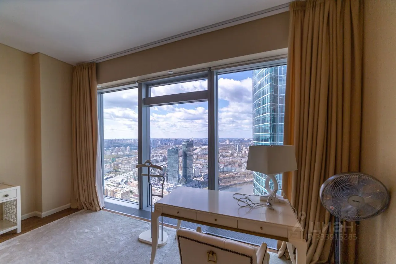 3-комнатная квартира 200 м² в ЖК «Город Столиц»