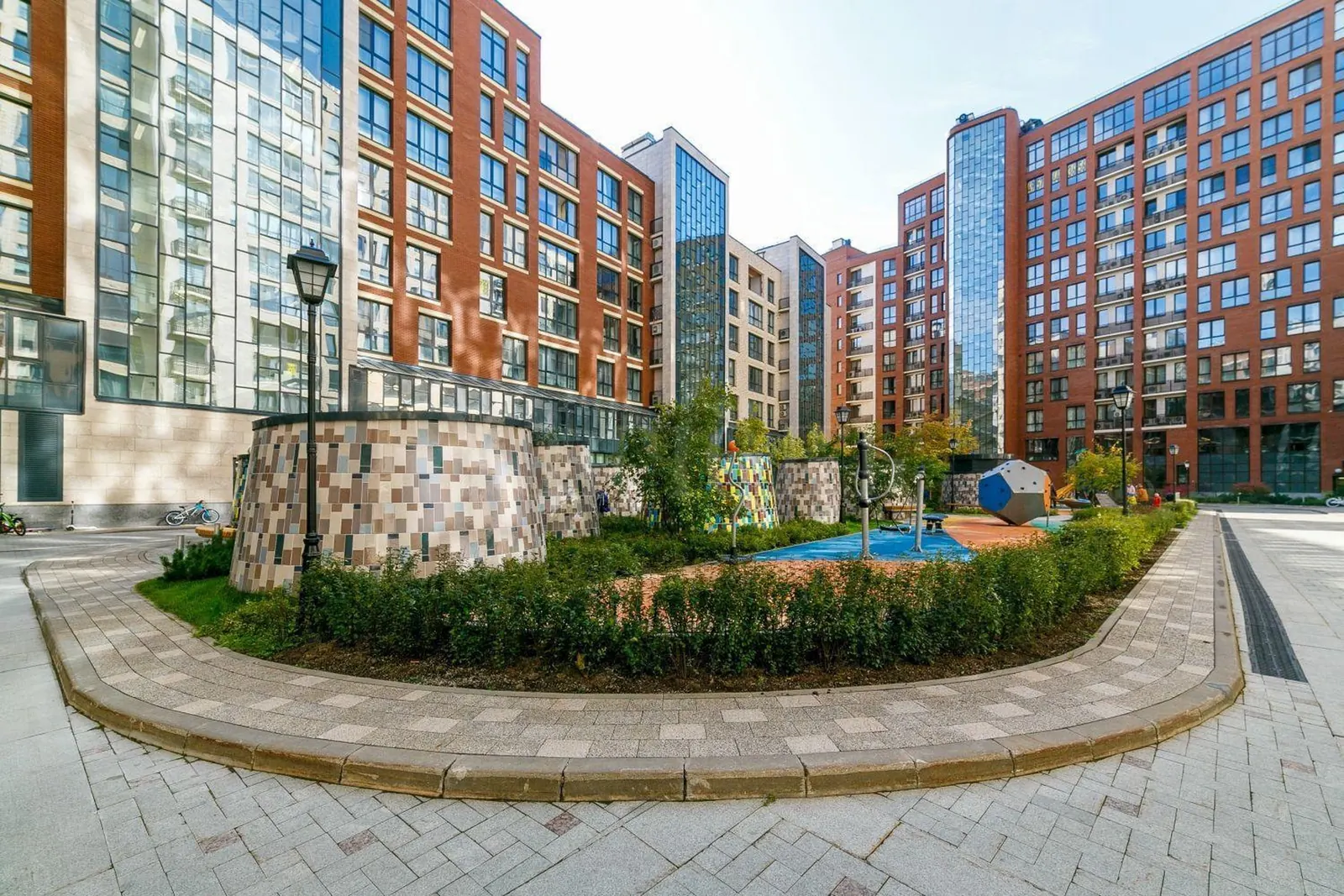 4-комнатная квартира 184,2 м² в ЖК «Barrin House»