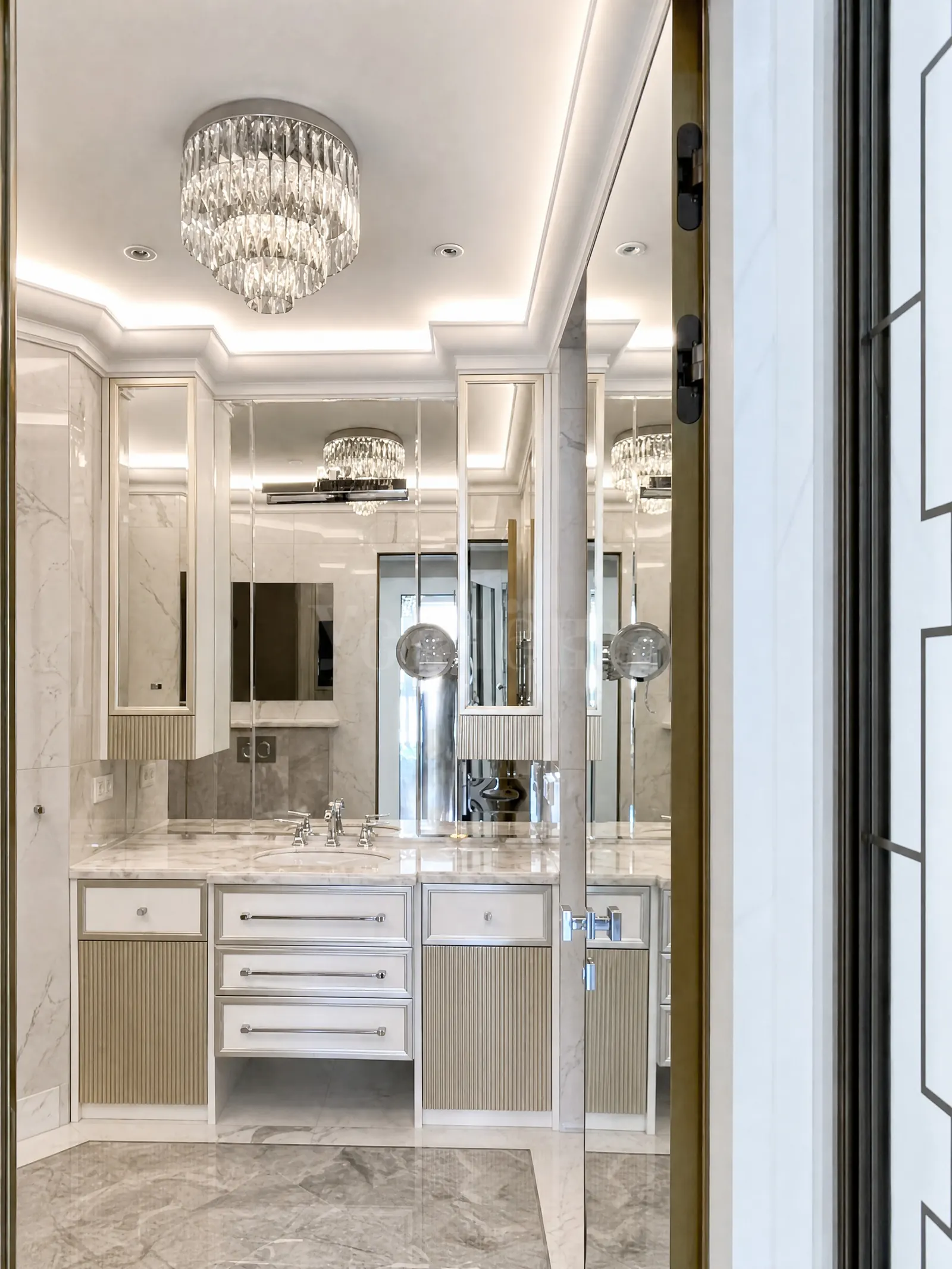 4-комнатная квартира 184,2 м² в ЖК «Barrin House»