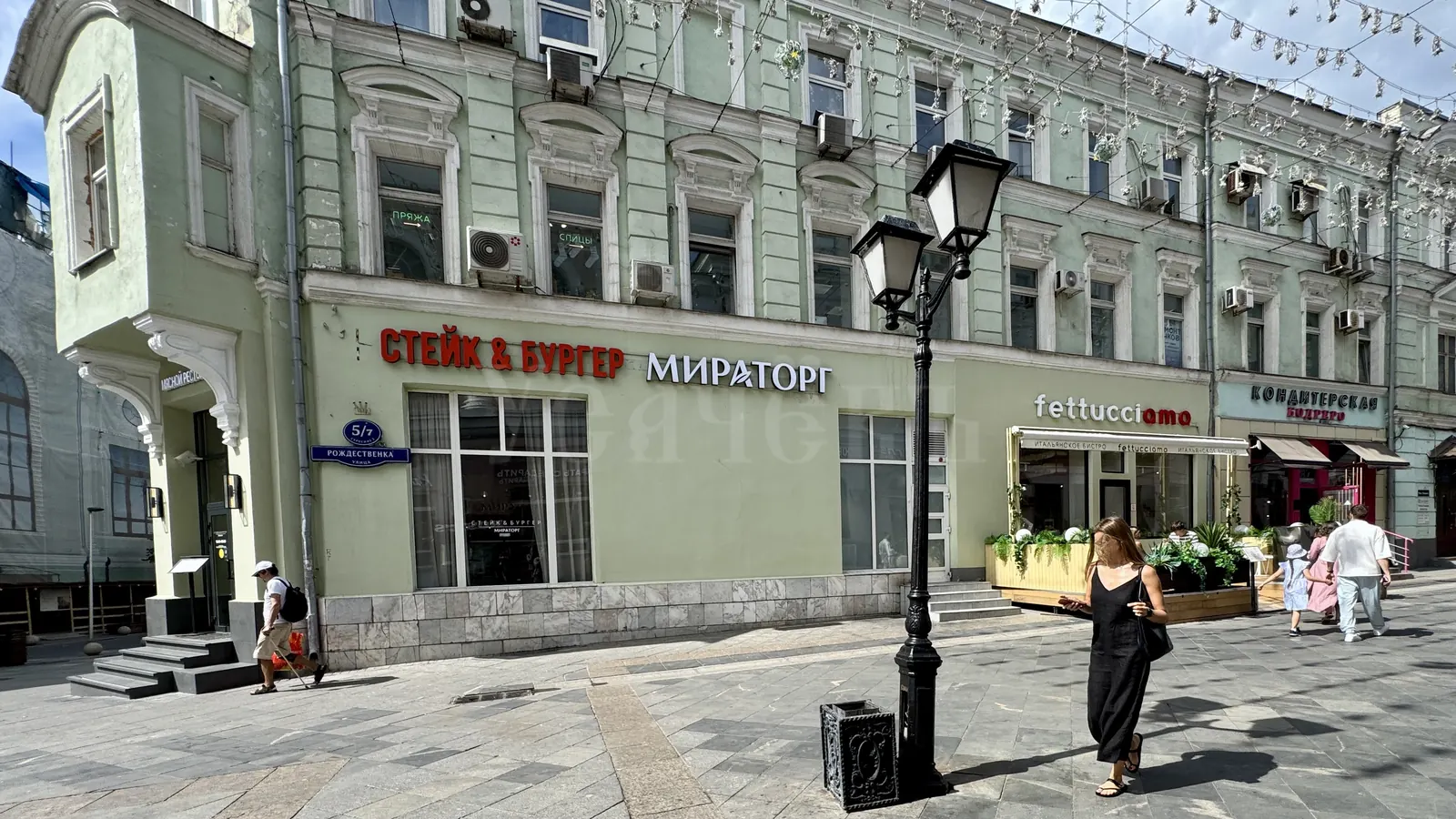 Коммерческое помещение 145,8 м²