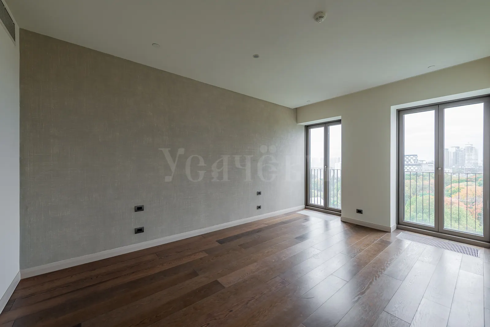 4-комнатная квартира 219,6 м² в ЖК «ВТБ Арена парк»