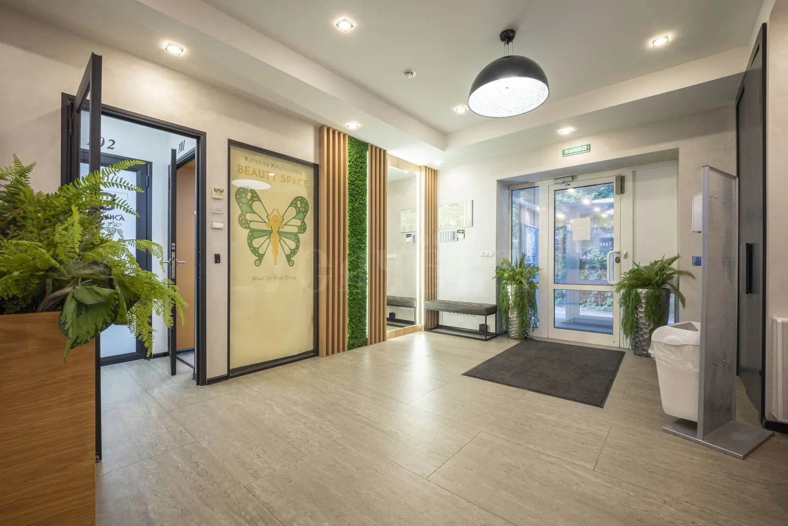 Коммерческое помещение 490 м²