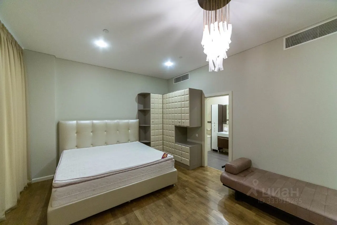 3-комнатная квартира 200 м² в ЖК «Город Столиц»