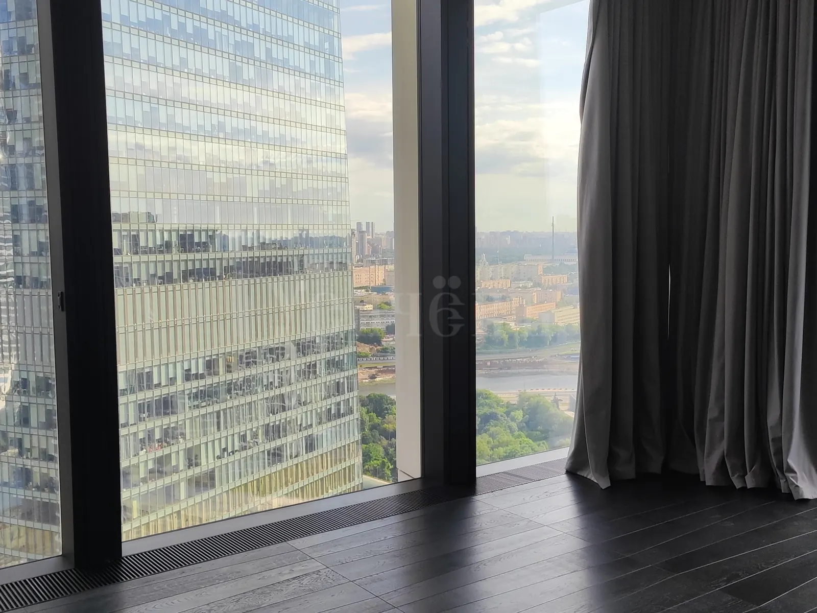 1-комнатная квартира 77,3 м² в ЖК «NEVA TOWERS»