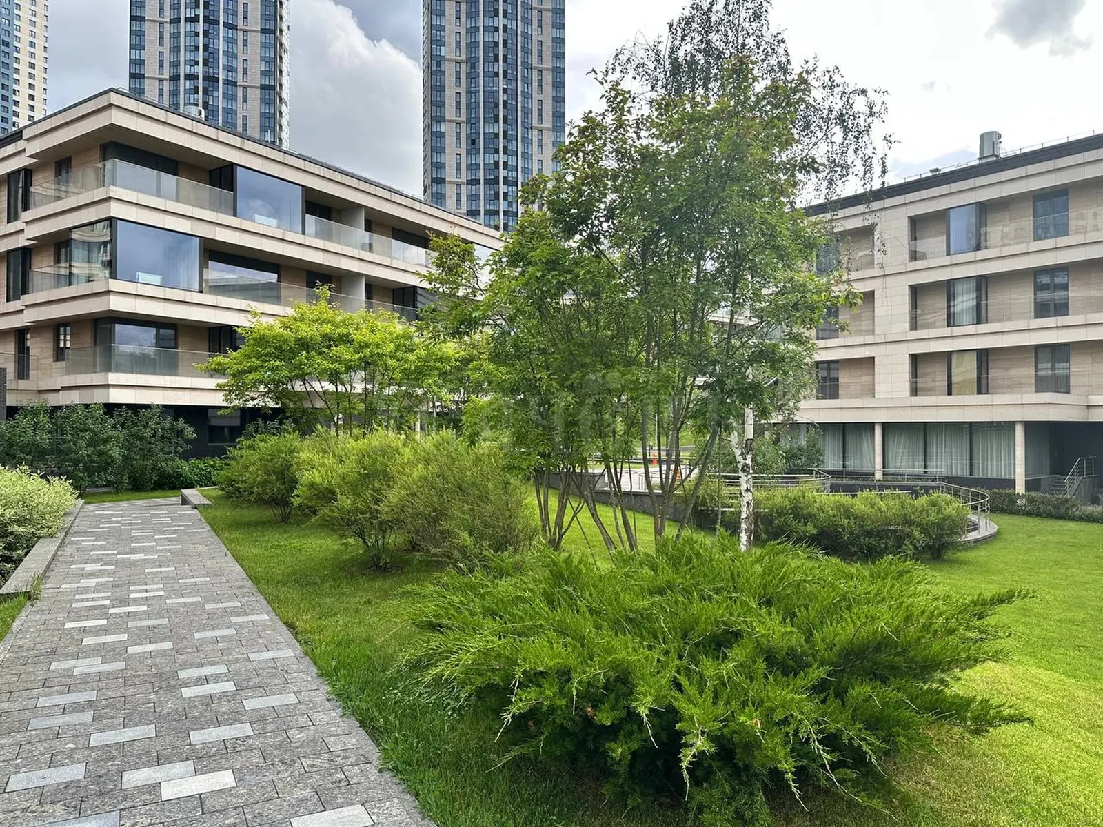 Квартира 370,1 м² в ЖК «Снегири Эко»