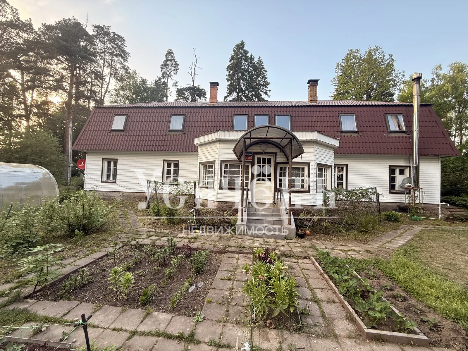 Загородный дом 342 м²