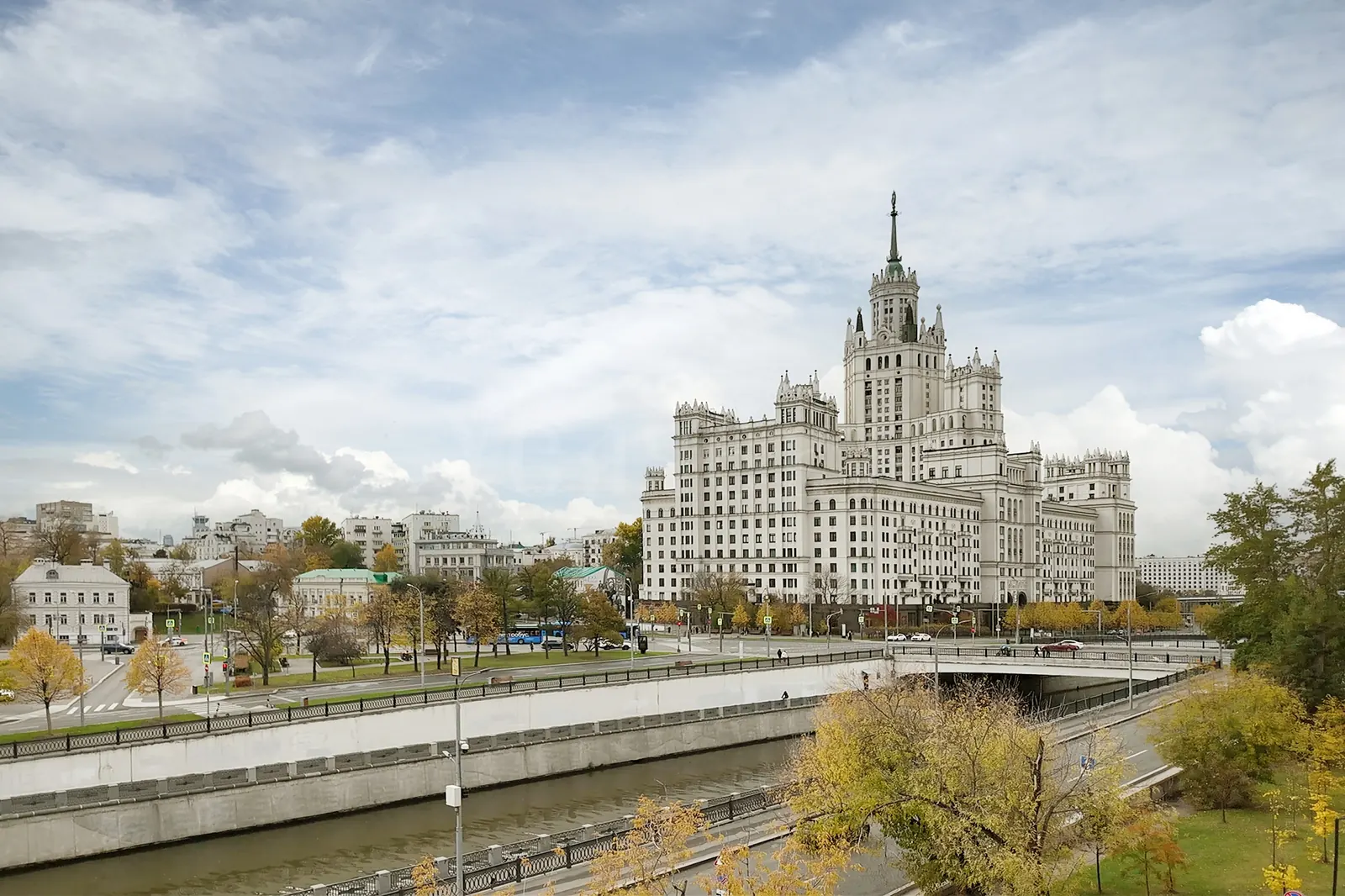 3-комнатная квартира 105,2 м² в ЖК «Титул на Серебрянической»
