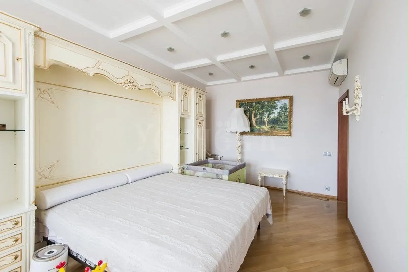 4-комнатная квартира 218,5 м² в ЖК «Квартал на Ленинском»