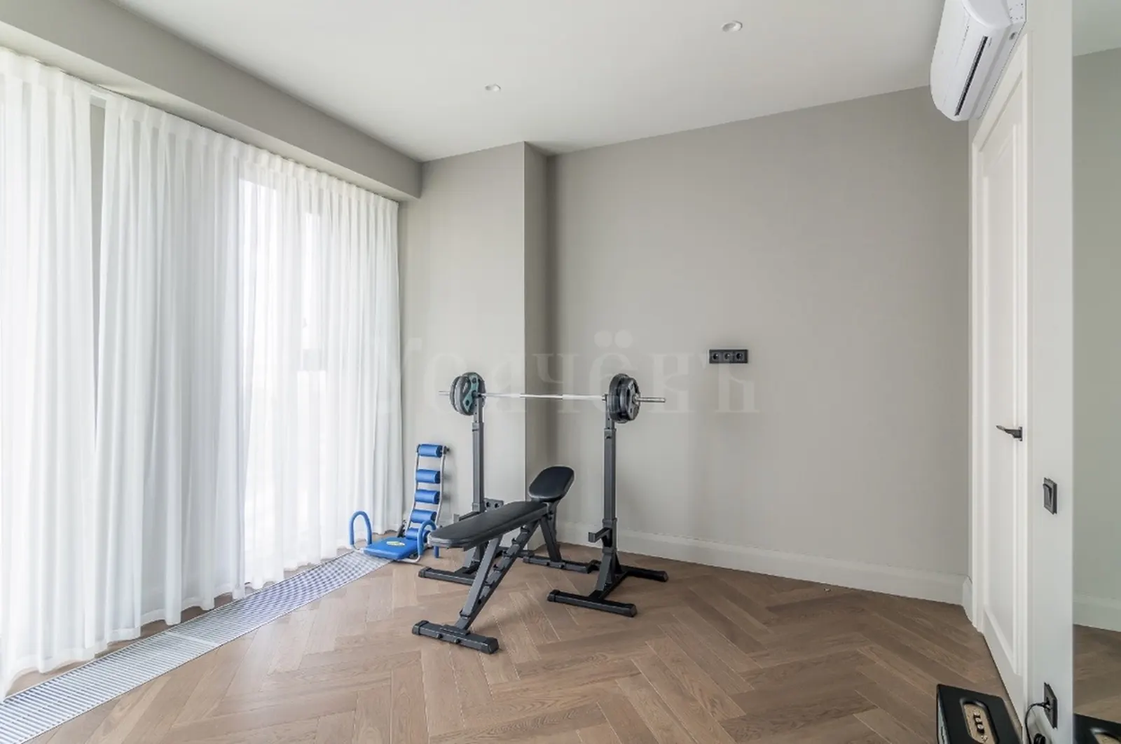 4-комнатная квартира 138,3 м² в ЖК «Sky House»