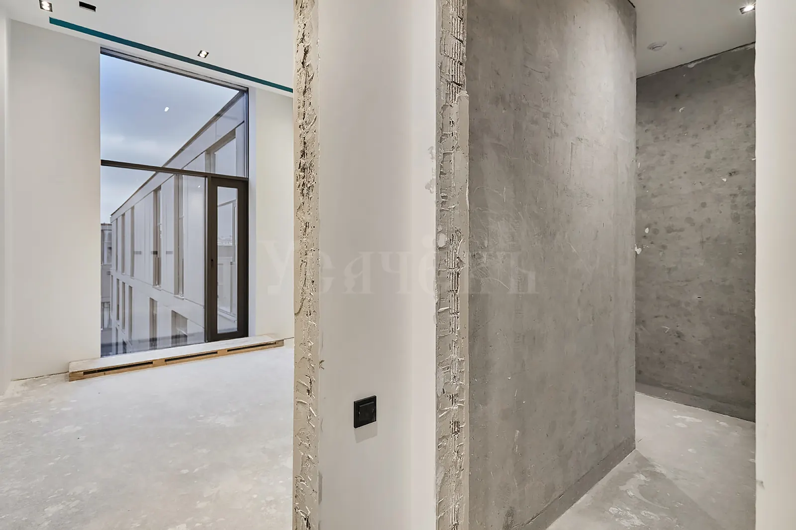4-комнатная квартира 326,3 м² в ЖК «Roza Rossa»