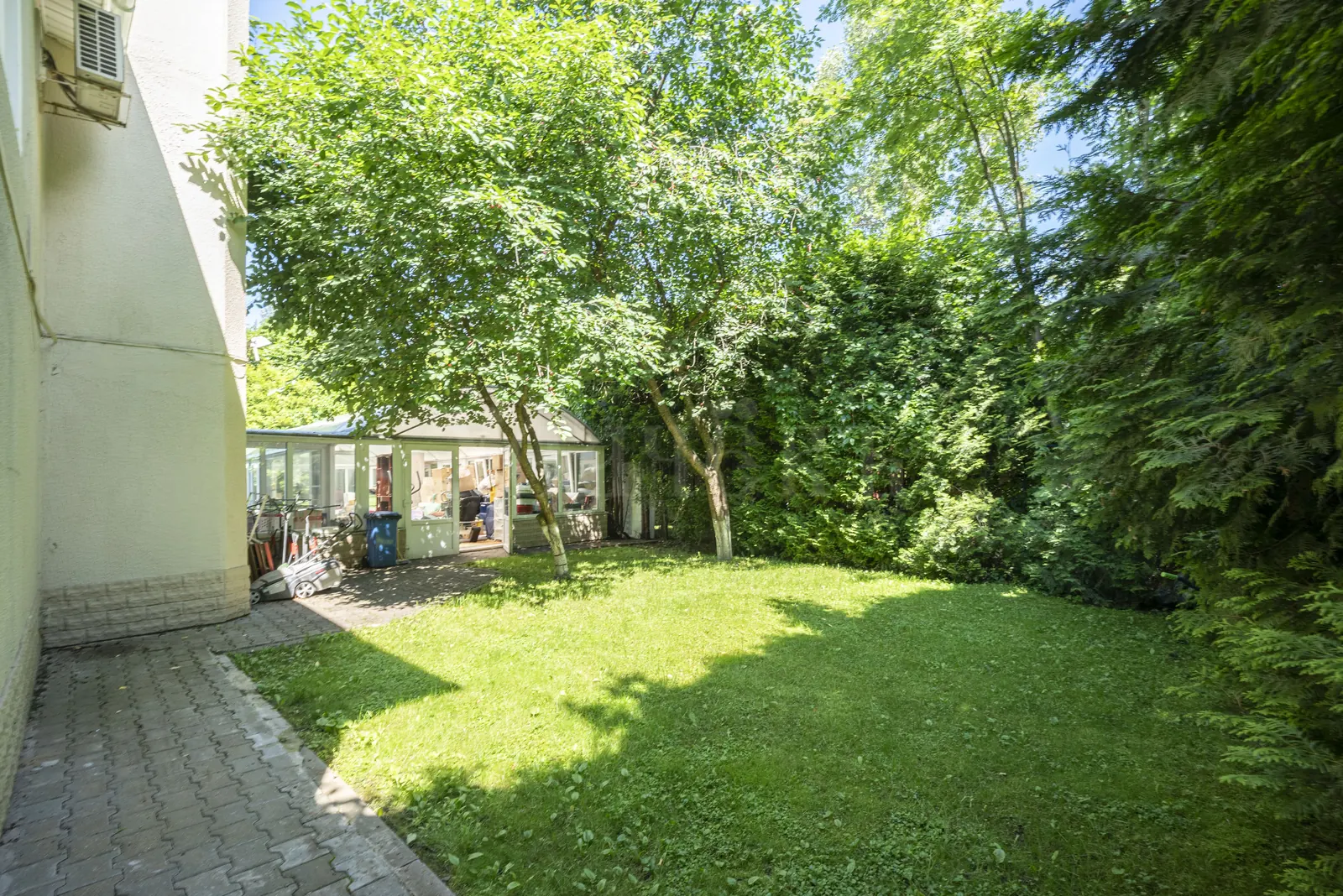 Загородный дом 454,9 м²