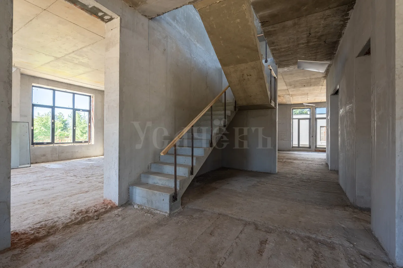 Загородный дом 468,6 м²