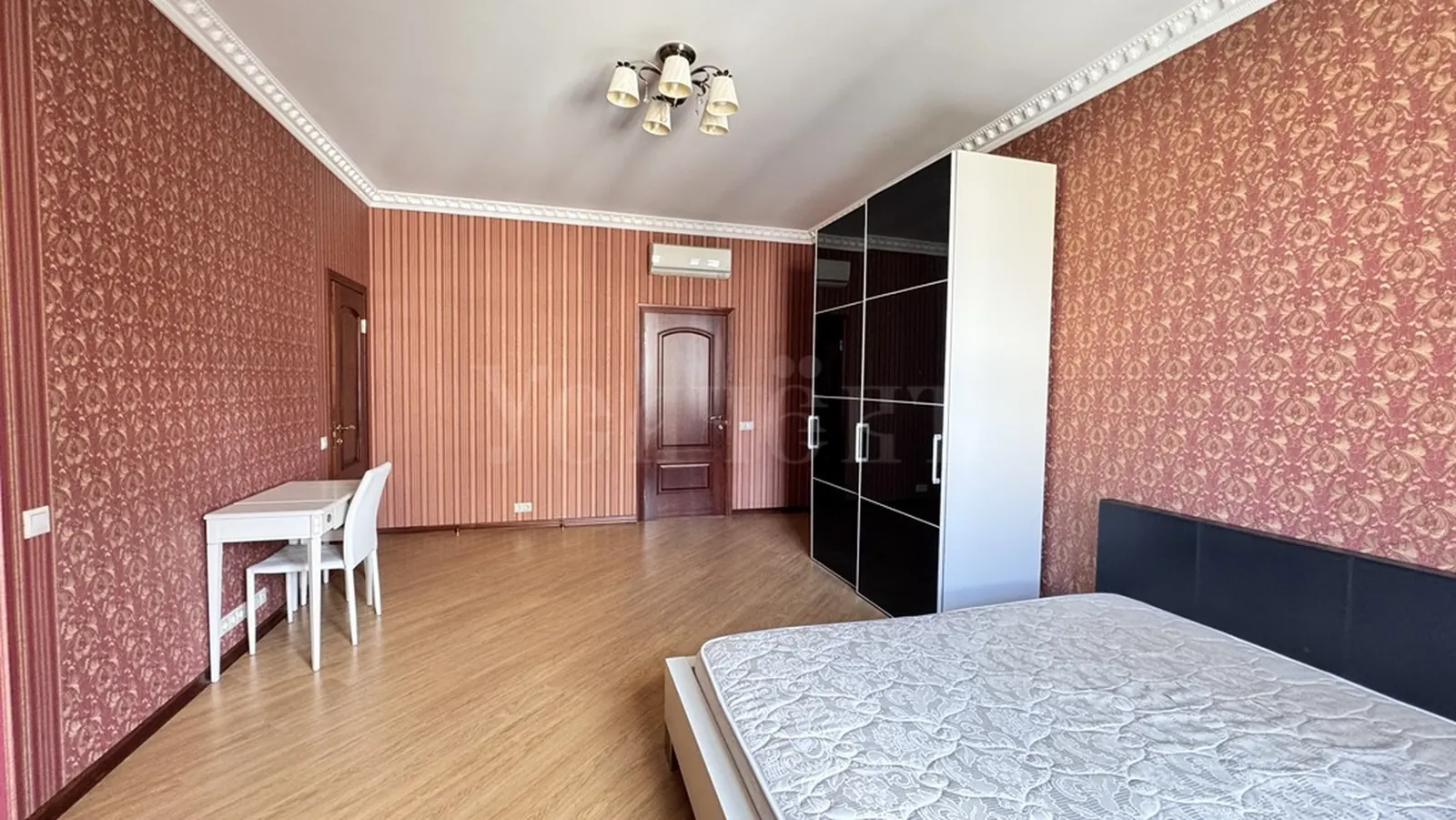 4-комнатная квартира 173,3 м² в ЖК «Dominion»