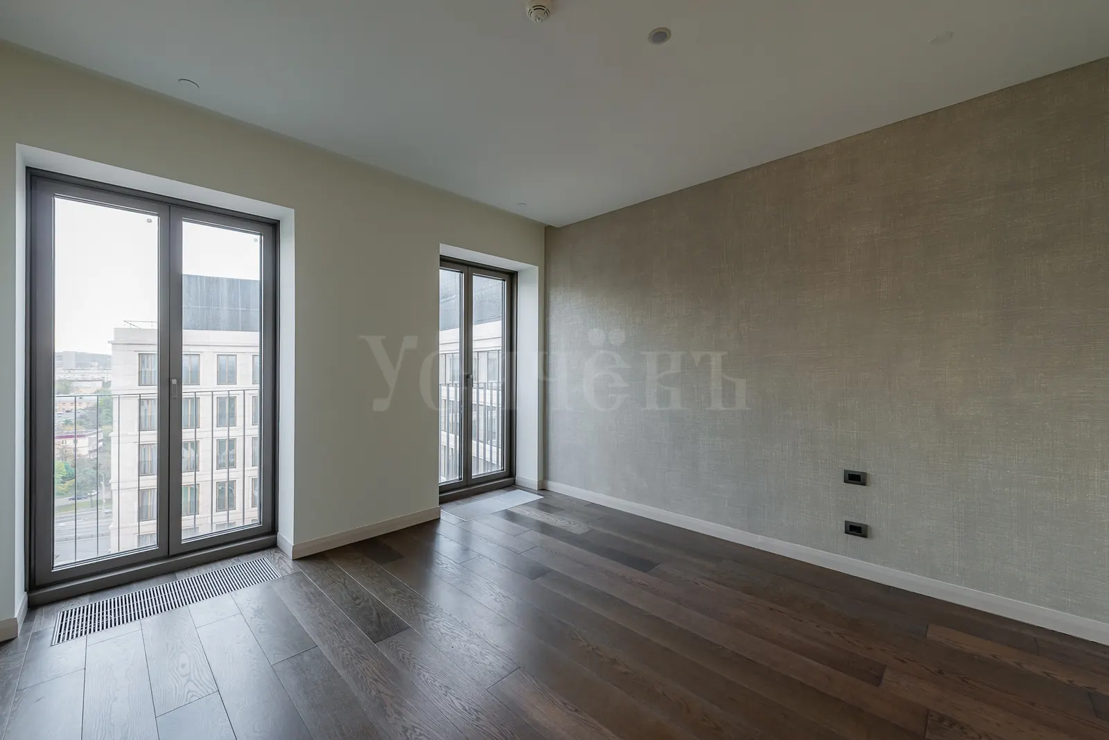 4-комнатная квартира 219,6 м² в ЖК «ВТБ Арена парк»