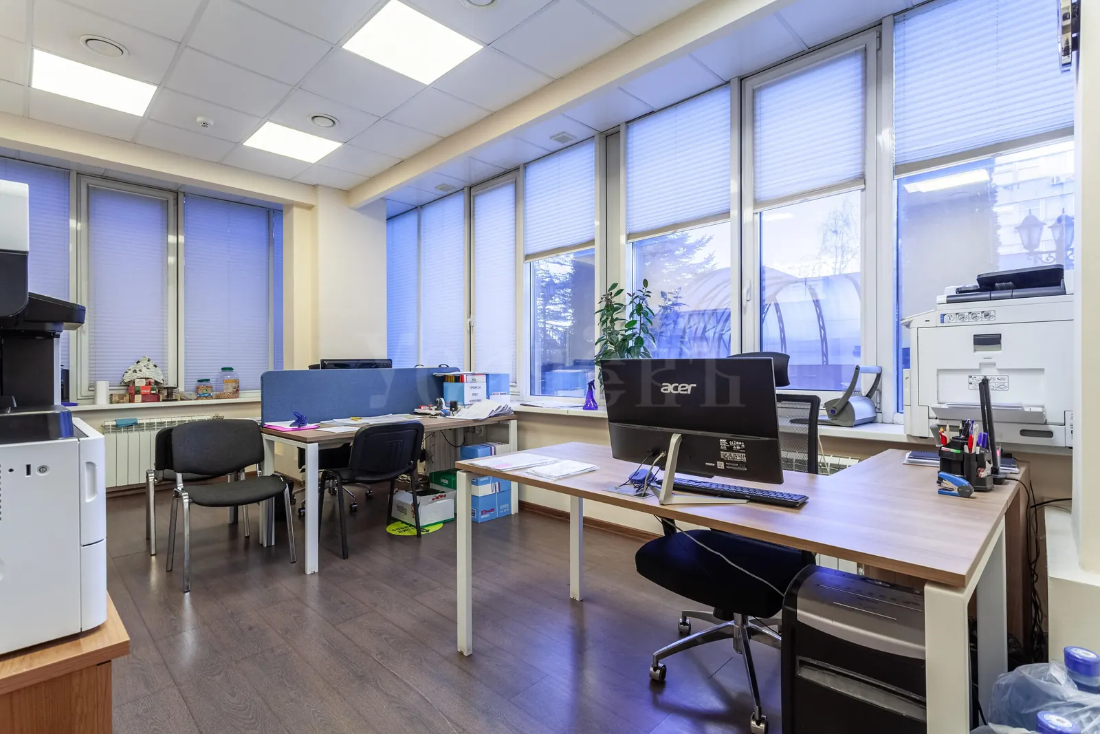 Коммерческое помещение 4 549 м²